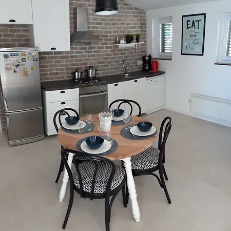 Apartament Miva *